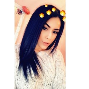 Meet your Posher, Alejandra